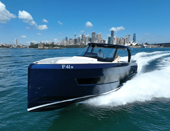 Deive Boat